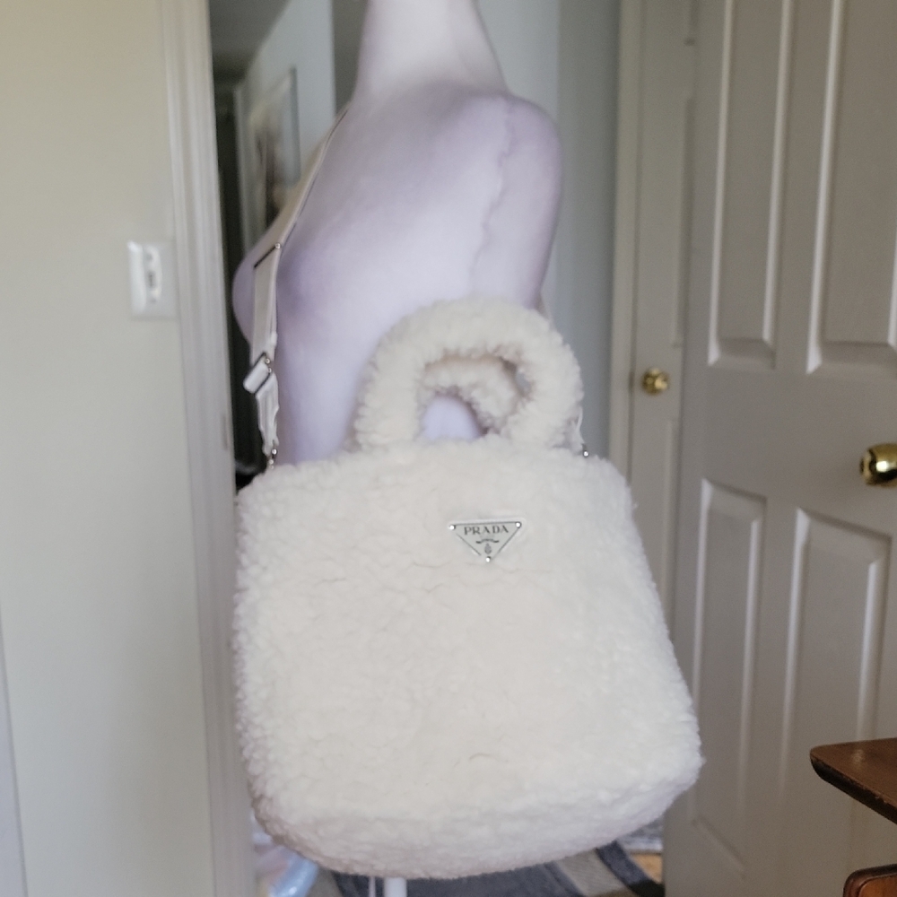 Prada White Cashmere, Wool, Silk Shearling Tote Bag